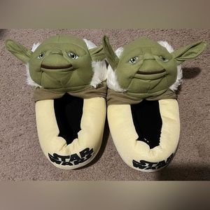 Star Wars yoda slippers